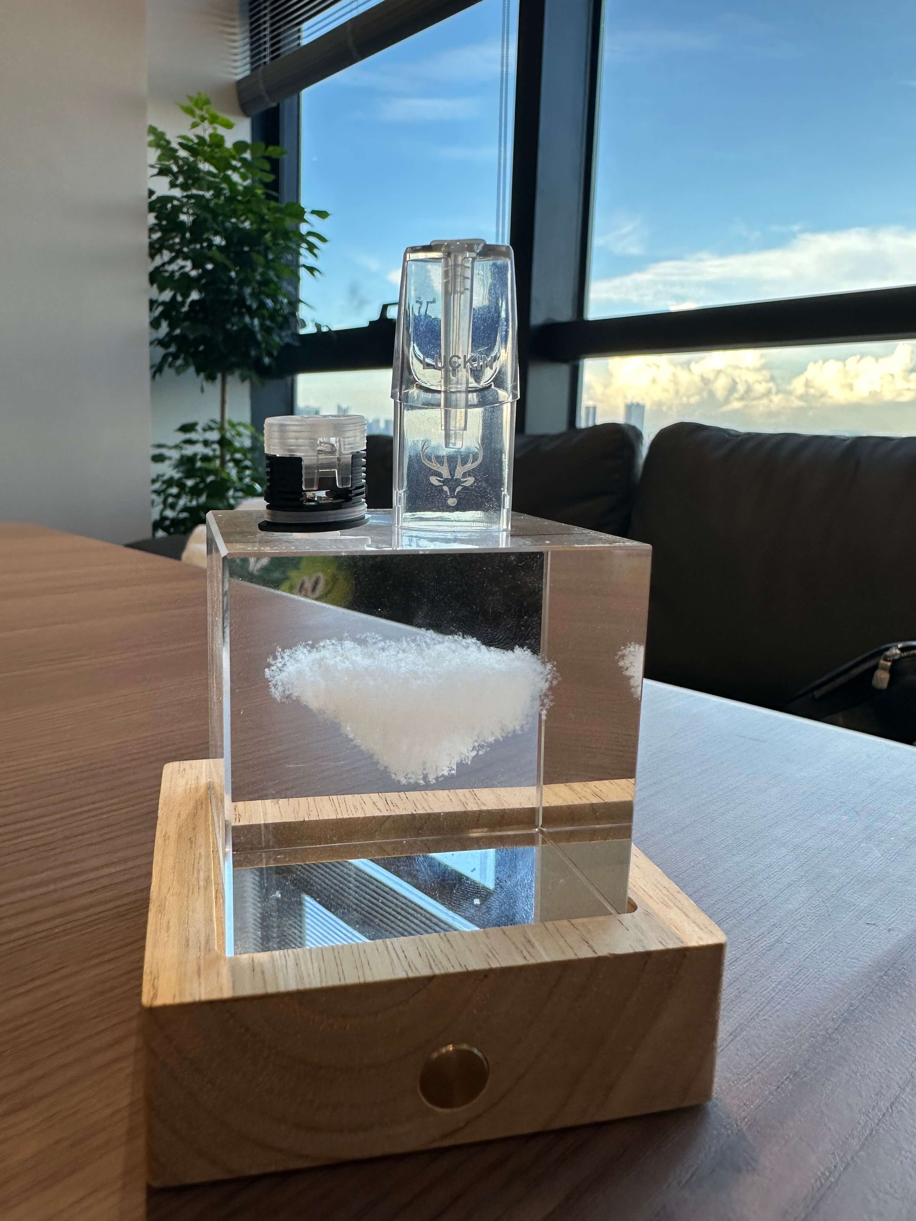 新品 LUCKIN幸運空彈 四彩發光 1.6ML